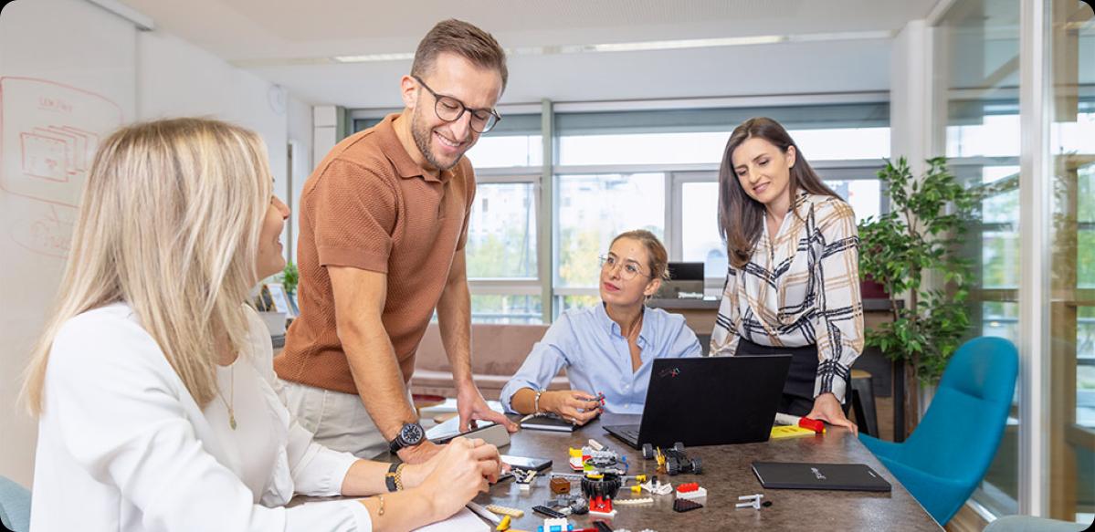 Collaborative dedicated team